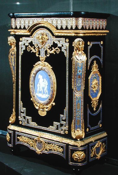 Skänk, ca 1855 (ebenholts, brons & målad emalj) av Georges and Legost Achille (fl.1855) Monbro