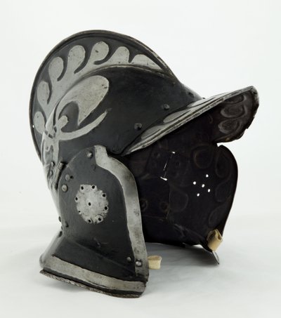 Burgonet, tidigt 1600-tal (stål och järn med svart färg och spår av läder) av German School