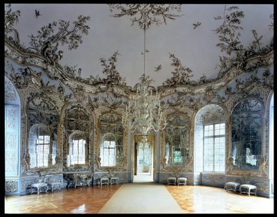 Spegelsalen, designad av Francois Cuvillies (1695-1768), med stuckatur av Johann Baptist Zimmermann (1680-1758), 1734-37 (se även 54724) av German School