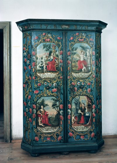 Garderob dekorerad med scener från de fyra årstiderna, 1778 (målat trä) av German School