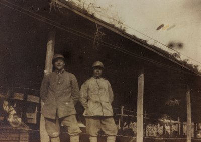 Album "Pictures of War II": Italienska soldater i Val Chiusone till Podsenica, 09/1917 (s/v foto) av Gigliucci Gigliucci
