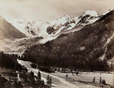 Vy över en glaciär i Schweiz av Giorgio Sommer