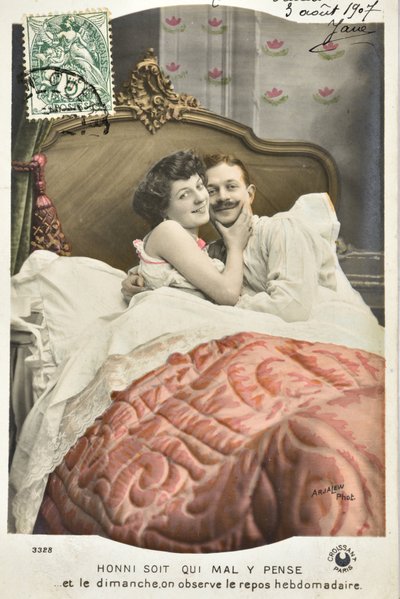 Vykort: Honni be qui mal thought y / Söndagsvila veckovis - datering 1907 av Phillipe de Marlier