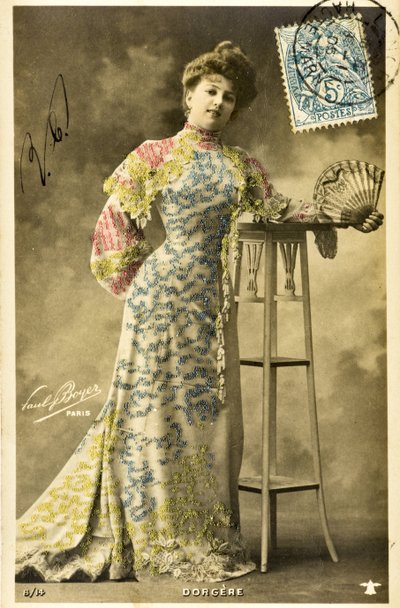 Vykort: Porträtt av Arlette Dorgere/Nee Anna Mathilde Irma Jouve (1880 - 1965), komiker, dansare och sångerska av Phillipe de Marlier