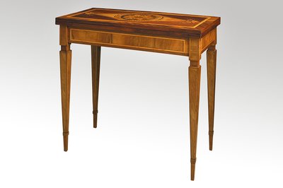 Bord (trä) av Giuseppe Maggiolini
