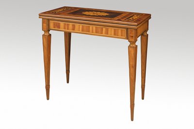 Bord (trä) av Giuseppe Maggiolini