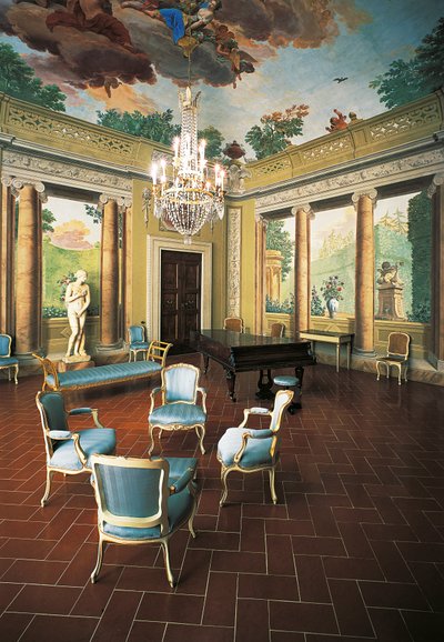 Fresker målade 1777-1778 av Giuseppe Maria Terreni (1739-1811) i Room of Four Seasons, Villa del Poggio Imperiale (Villa of Imperial Hill), Florens, Italien av Giuseppe Maria Terreni
