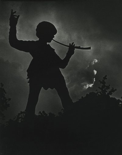 Peter Pan-statyn i Kensington Gardens av Godfrey Macdominic