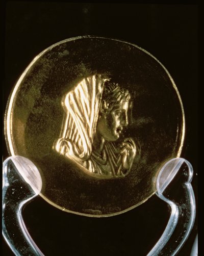 Gold Medal of Olympias, från Aboukir Treasure (guld) av Greek School