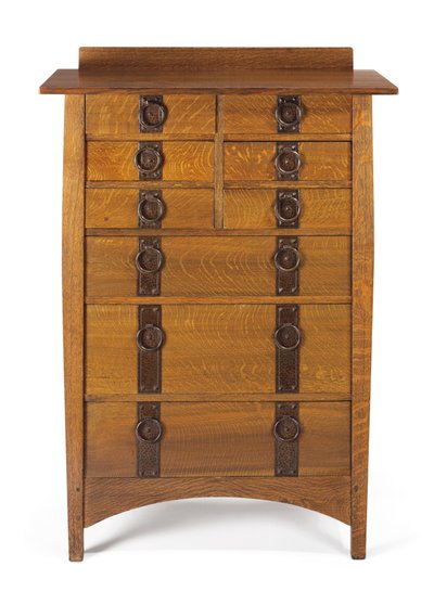 Byrå, modell nr 913 av Gustav Stickley