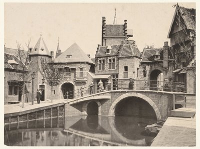 Utsikt över en kanal i Amsterdam under världsutställningen 1895 Amsterdams världsutställning 1895 (titel på objekt) av Guy de Coral and Co.