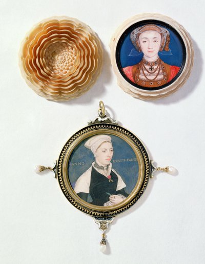 Anne wa Cleves (juu), 1539 (wc kwenye vellum) na Jane Small, ambaye zamani alijulikana kama Bi. Robert Pemberton (chini), c.1540 (wc kwenye vellum iliyowekwa kwenye kadi ya kucheza)swed av Hans Holbein der Jüngere