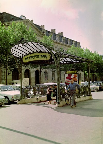 Utsikt över ingången till Hotel de Ville Metropolitain, 1899-1904 av Hector Guimard