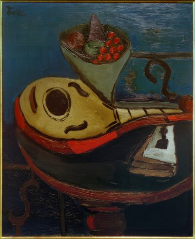 Stilleben: mandolin och skål med frukt på ett bord av Helmut Kolle