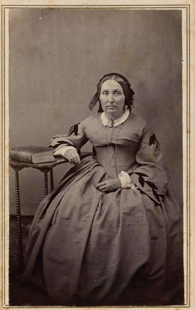 Porträtt av en kvinna,1860-talet (foto) av Henrietta M. Hart