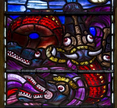 Yeovil, St John The Baptist, Lowndes & Drury, Henry Holiday, The Dragons detalj, 1917-18 av Henry Holiday