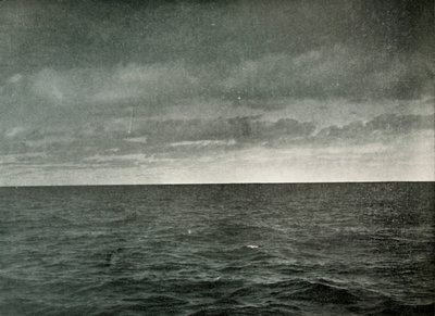 Ice Blink Over the Barrier, c19101913, 1913 av Herbert Ponting
