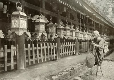 På en pilgrimsfärd till Nara, 1910. av Herbert Ponting