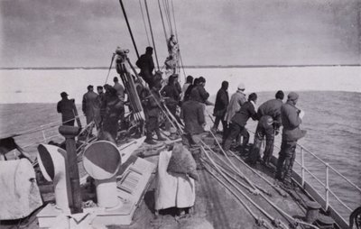 Tillvägagångssättet till packisen (s/v foto) av Herbert Ponting