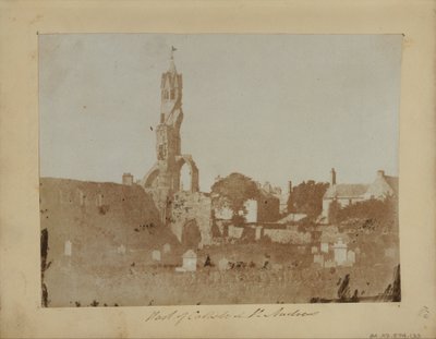 West End av St. Andrews och Cathedral Precinct från nordost. av Hill and Adamson Adamson