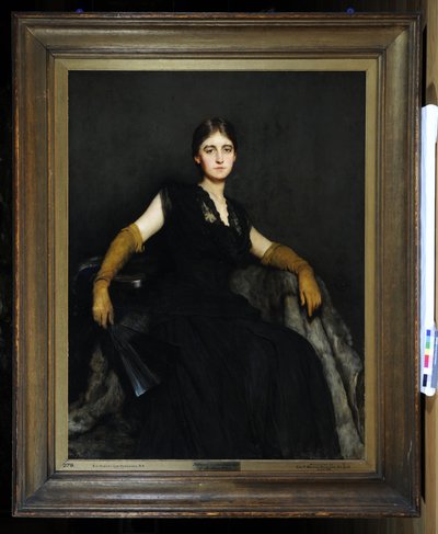 Entranced, eller Lady in Black av Hubert von Herkomer