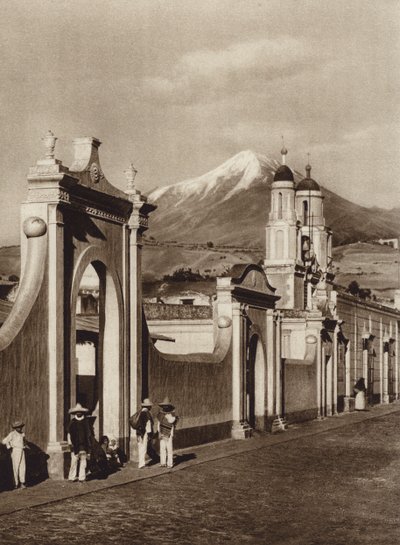 Mexiko: Chalchicomula med Pico de Orizaba (svartvitt foto) av Hugo Brehme