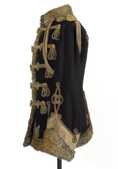 Pelisse, 3rd Zieten Hussars, HKH The Duke of Connaught, före 1914 (pelisse) av Hungarian School