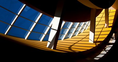 Geometrisk ljusarkitektur av Igor Bakotic