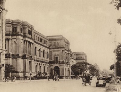 Indian Museum och Chowringhee Road mot söder (svartvitt foto) av Indian photographer