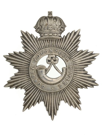 Hjälmmärke, Bombay Volunteer Rifles, 1877-1901 av Indian School