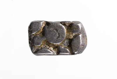 Silver halv karshapana, Avanti av Indian School