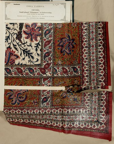 Litet glaserat palampore eller sängöverdragsprov från Masulipatam i Madras, från The Collection of the Textile Manufacturers of India, av John Forbes Watson, publicerad 1866 av Indian School