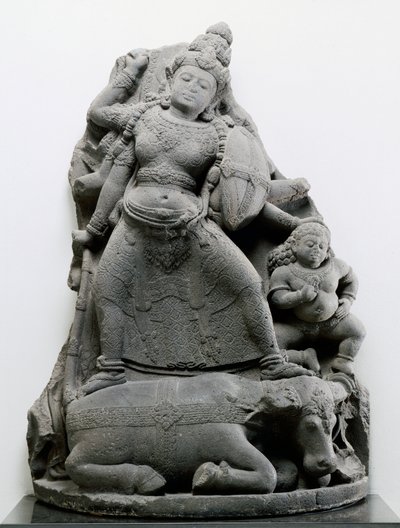 Durga dräpar Mahisa, ca 1300 (vulkanisk sten) av Indonesian School