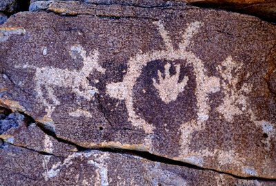 Anasazi Petroglyph (hällristning) ristningar i New Mexico. av Ira Block