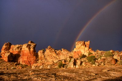 Forntida Anasazi-plats, Castle Rock, Colorado av Ira Block