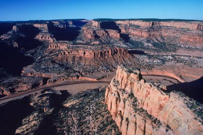 Tsegi Canyon, hem till Keet Seel Anasazi indianruiner i Navajos indianreservat av Ira Block