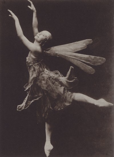 Pavlova i Dragon Fly av Ira L. Hill