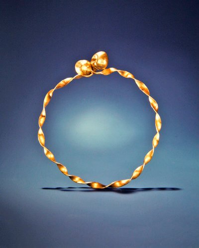 Tvinnad krage, Ardnaglug, County Roscommon, tidig järnålder (guld) av Iron Age