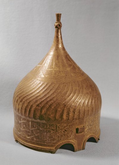 Hjälm, från Iran (silver och järn) av Islamic School
