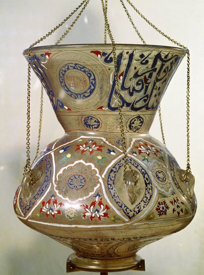 Lampa, från Sultan Hasans moské, Kairo (glas) av Islamic School