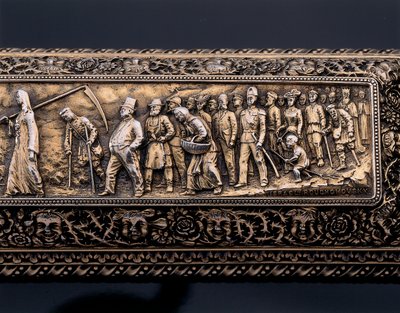 Detalj av ett miniatyr mänskligt skelett och sarkofag av Israel Rouchomovsky