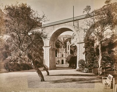 Album "Genua och Pisa": Chapel Sainte Dévote i Monaco, ca 1880-90 (s/v foto) av Italian Photographer
