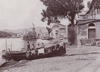 Italien: Rapallo, hamnen (s/v foto) av Italian Photographer