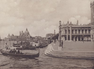Pier, Dalla Riva Degli Schiavoni (s/v foto) av Italian Photographer