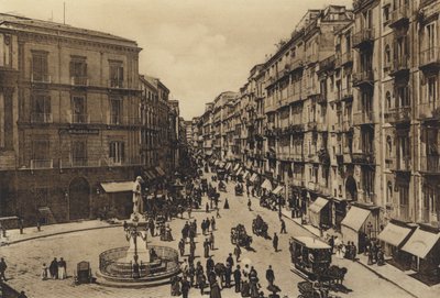 Neapel: Via Roma för Toledo (b/o foto) av Italian Photographer