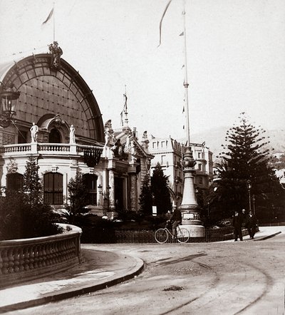 Ingången till konstutställningen i Montecarlo, 1898, 1898-02-25 (s/v foto) av Italian Photographer