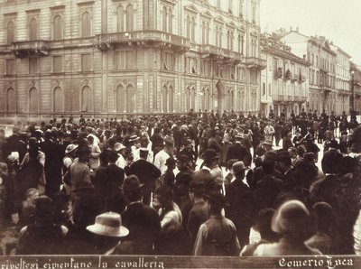 Medborgare utmanar general Bava Beccaris kavalleri under upploppen i Milano, 6-9 maj 1898 av Italian School