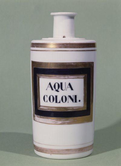 Eau de Cologne-flaska, tidigt 1800-tal (keramik) av Italian School