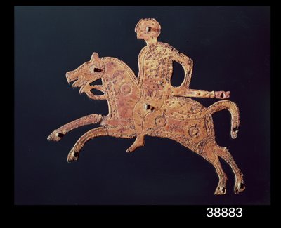 Ornamental sköldplatta från San Pietro Stabio, Italien, 700-talet e.Kr. (metall) av Italian School