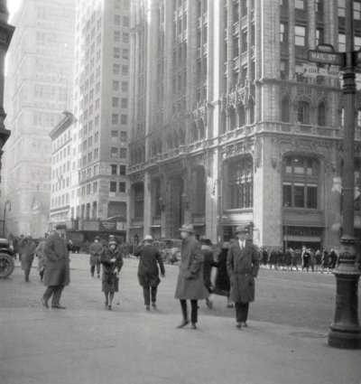 Lower Broadway, New York City, USA, 1900-talet av J. Dearden Holmes